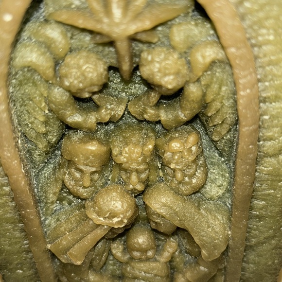 Vintage goth  Christmas candle - Picture 6 of 6